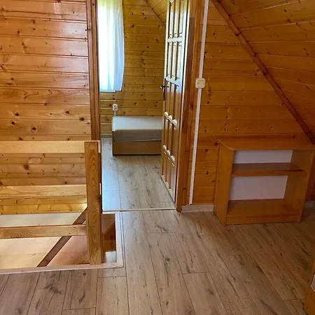 Letniskowe Ibiza Lodge Dzwirzyno