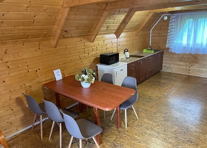 Letniskowe Ibiza Lodge *